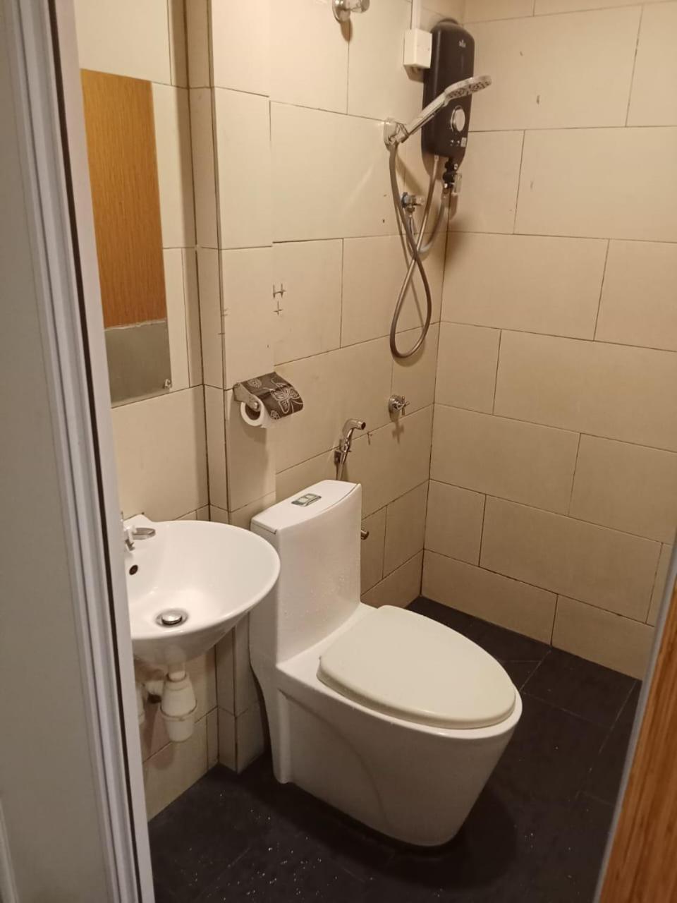 33 Star Hotel By The Awinka Group Of Management Kuala Lumpur Eksteriør billede
