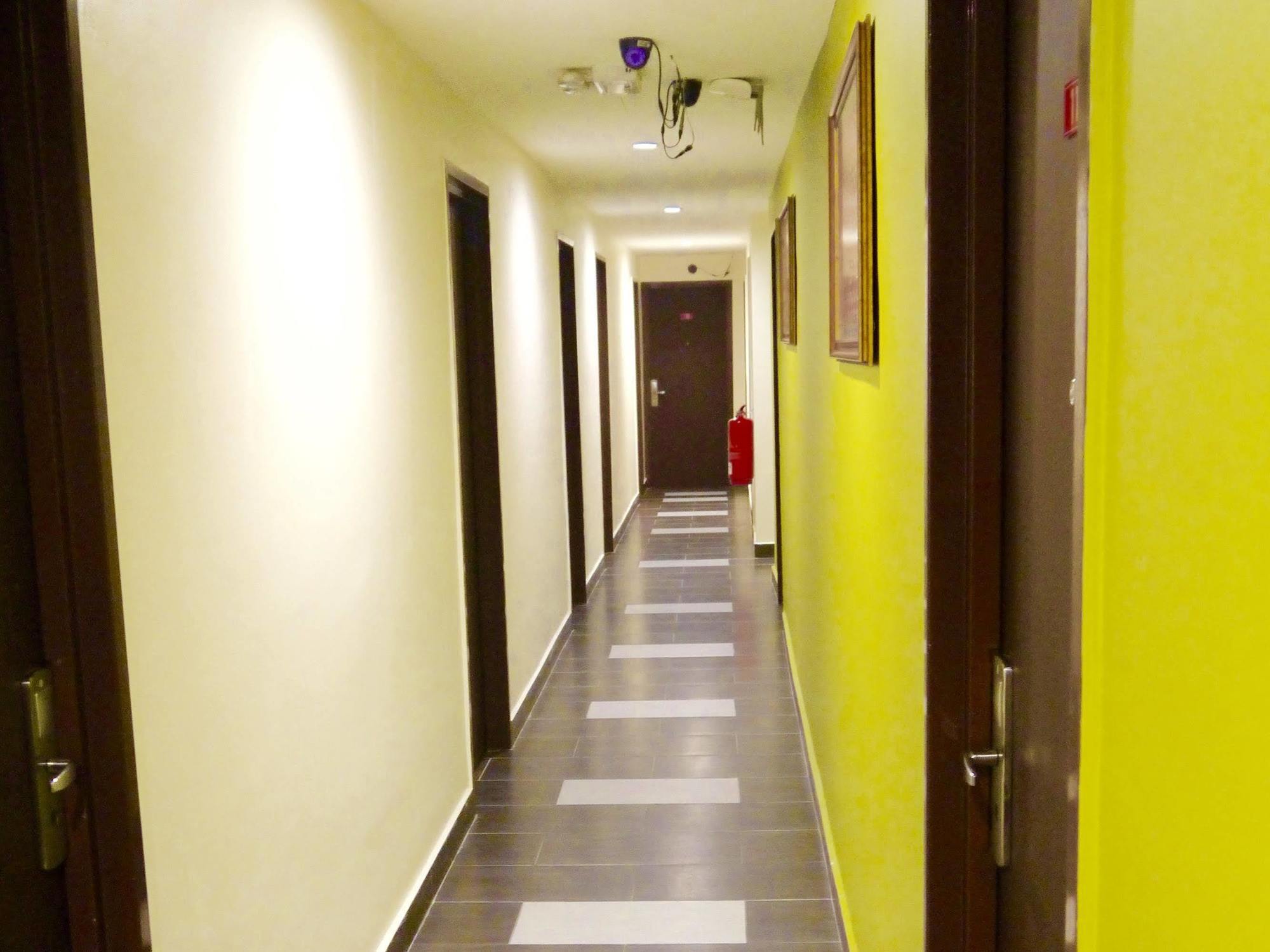 33 Star Hotel By The Awinka Group Of Management Kuala Lumpur Eksteriør billede